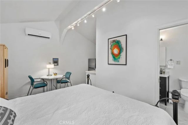 12861 Club, Redlands, CA 92373