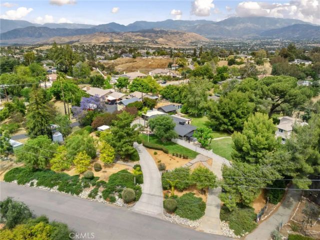 12861 Club, Redlands, CA 92373