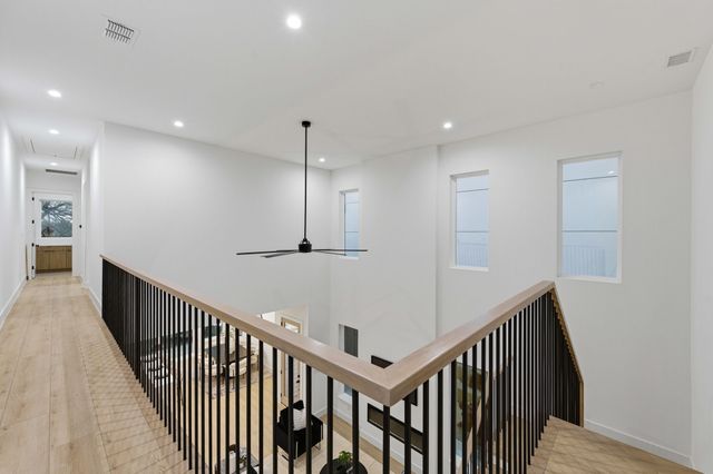 815 Bayonne Street, Dallas, TX 75212