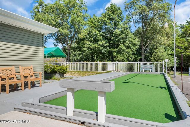 9 A West Lake Drive A, Manchester, NJ 08759