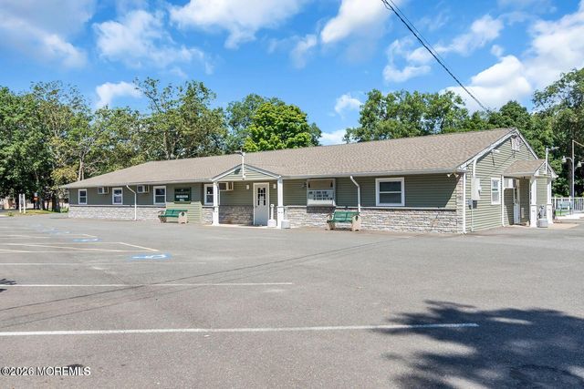 9 A West Lake Drive A, Manchester, NJ 08759