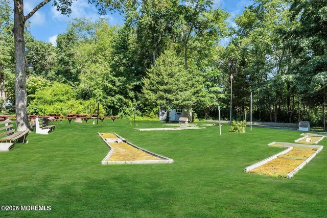9 A West Lake Drive A, Manchester, NJ 08759