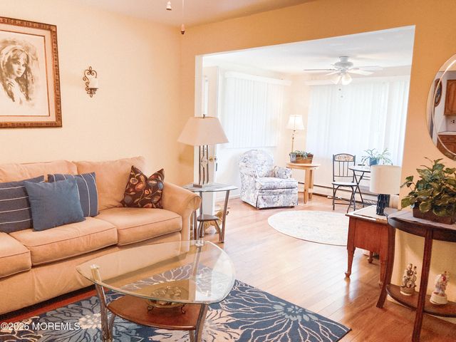 9 A West Lake Drive A, Manchester, NJ 08759