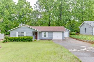 376 Paula Court, Lawrenceville, GA 30046