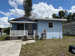 2418 N LINKS AVENUE, Sarasota, FL 34234