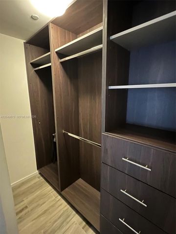 801 S Miami Ave 4608, Miami, FL 33130