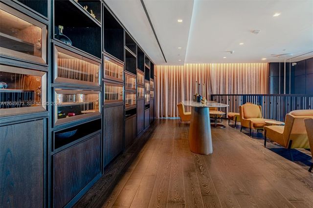 801 S Miami Ave 4608, Miami, FL 33130
