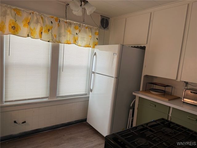 63 Stillwell Avenue, Tonawanda, NY 14217