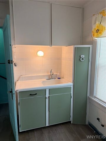 63 Stillwell Avenue, Tonawanda, NY 14217