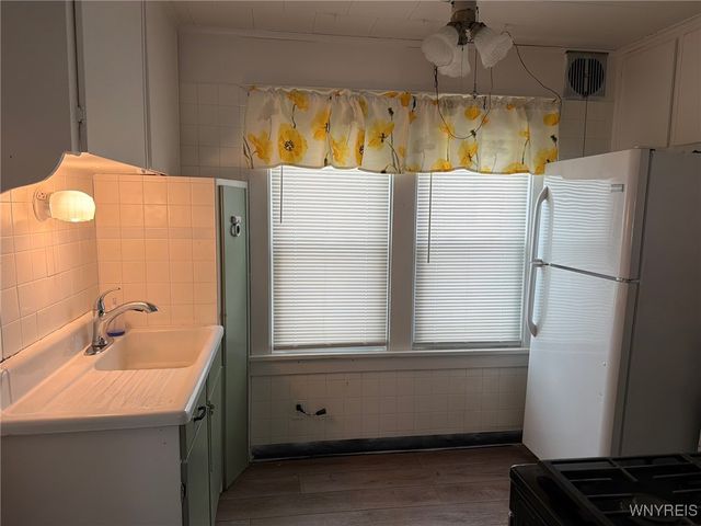 63 Stillwell Avenue, Tonawanda, NY 14217