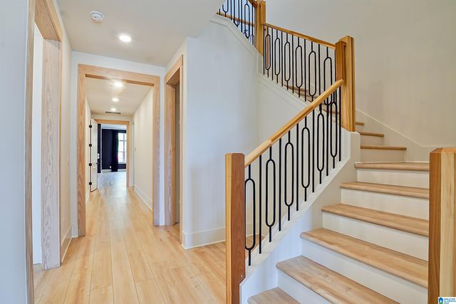 1005 CLIFTON ROAD, Hoover, AL 35244