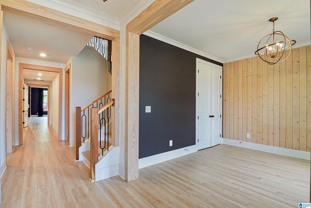 1005 CLIFTON ROAD, Hoover, AL 35244
