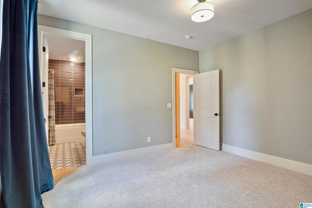 1005 CLIFTON ROAD, Hoover, AL 35244