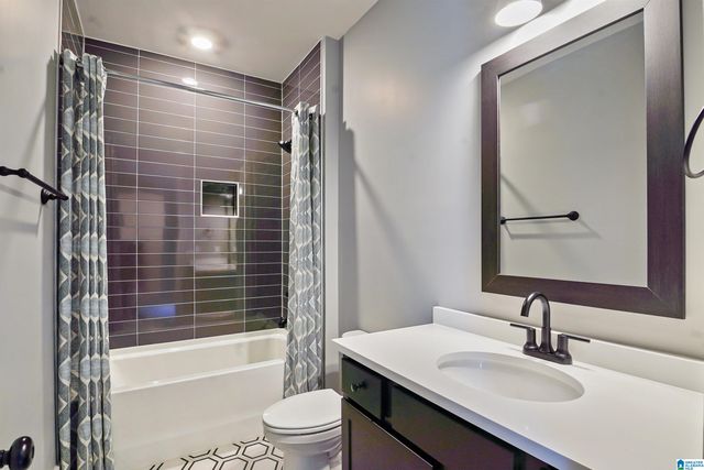 1005 CLIFTON ROAD, Hoover, AL 35244
