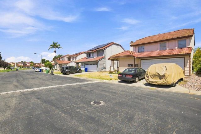4524 Goldfinch, Oceanside, CA 92057