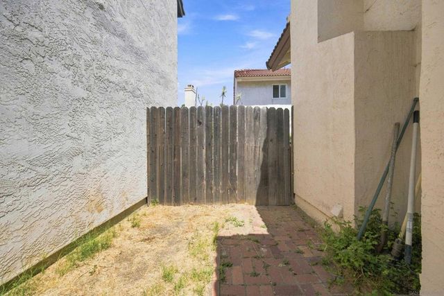 4524 Goldfinch, Oceanside, CA 92057