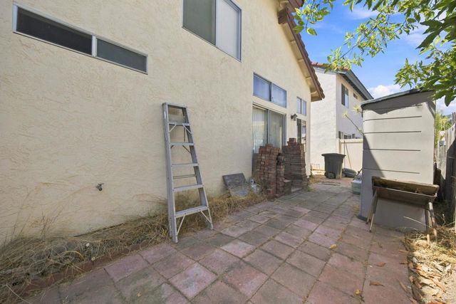 4524 Goldfinch, Oceanside, CA 92057