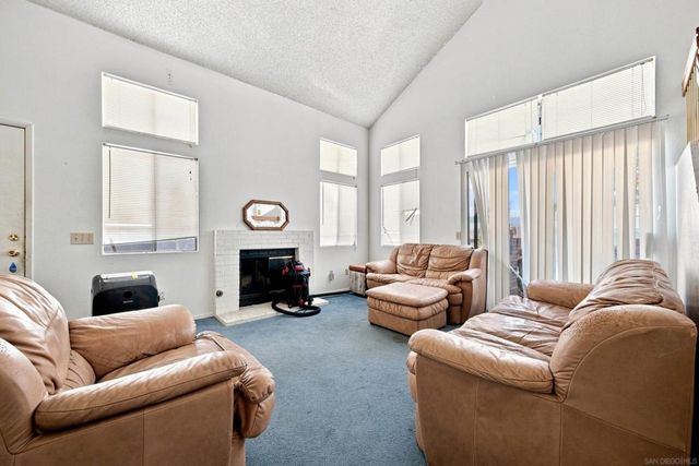 4524 Goldfinch, Oceanside, CA 92057