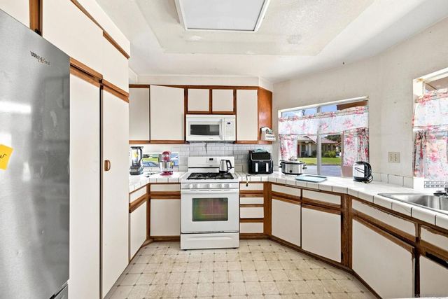 4524 Goldfinch, Oceanside, CA 92057
