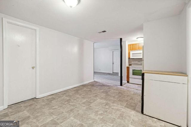 2073 E Roxboro Road NE B, Brookhaven, GA 30324