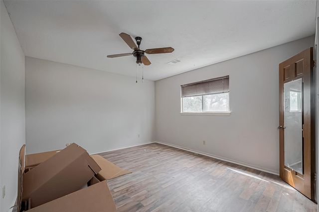 811 Loire Lane, Houston, TX 77090