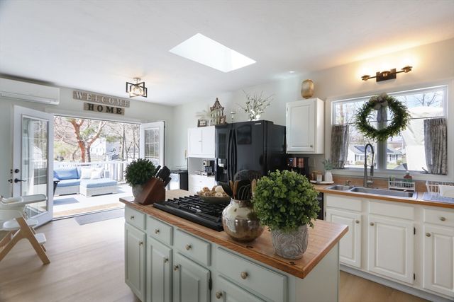 370 Broad St, Weymouth, MA 02188