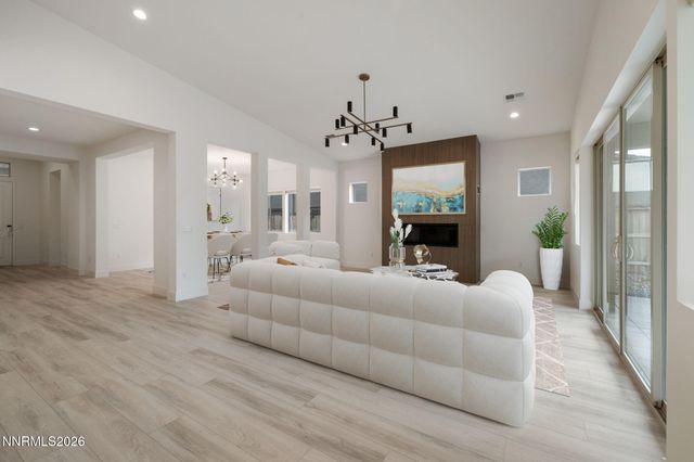 9201 Wild Skies Way, Reno, NV 89523