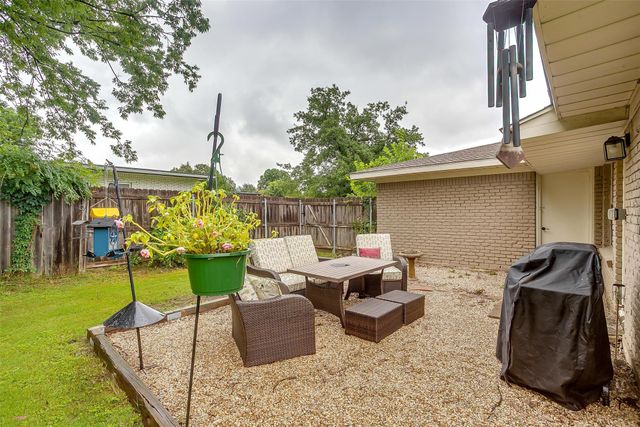 4909 Eldorado Drive, North Richland Hills, TX 76180