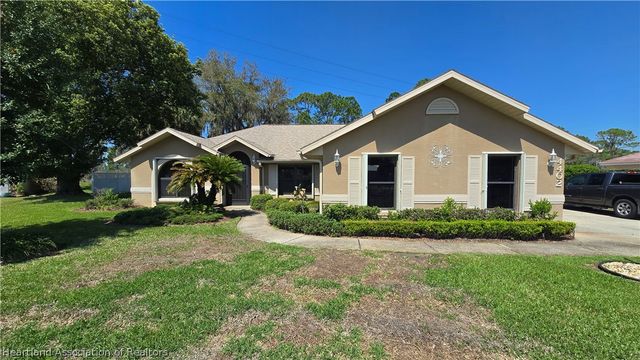 4402 Duffer Loop, Sebring, FL 33872