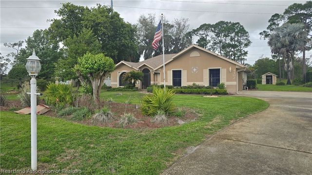 4402 Duffer Loop, Sebring, FL 33872