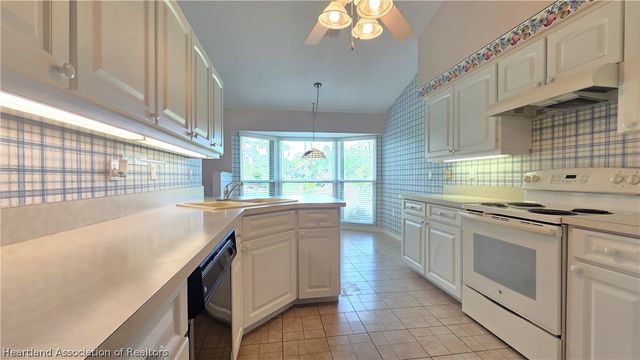 4402 Duffer Loop, Sebring, FL 33872