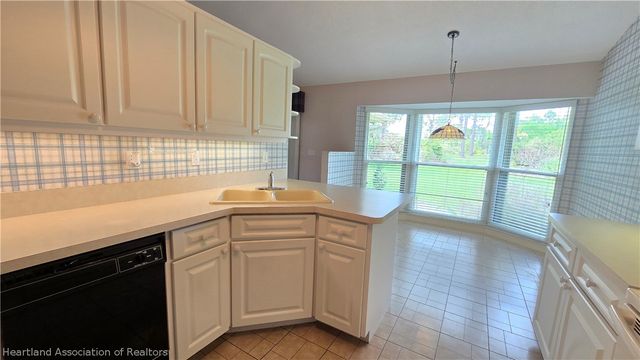 4402 Duffer Loop, Sebring, FL 33872