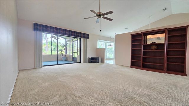 4402 Duffer Loop, Sebring, FL 33872