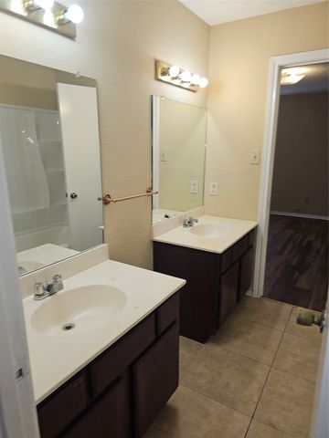2822 Wimbledon Court, Garland, TX 75041