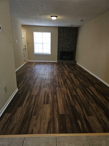 2822 Wimbledon Court, Garland, TX 75041