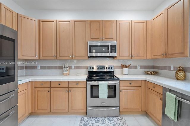 361 SW 167th Ave, Pembroke Pines, FL 33027