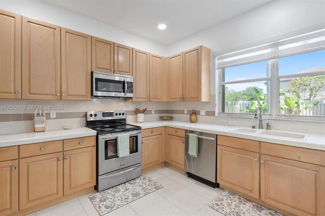 361 SW 167th Ave, Pembroke Pines, FL 33027