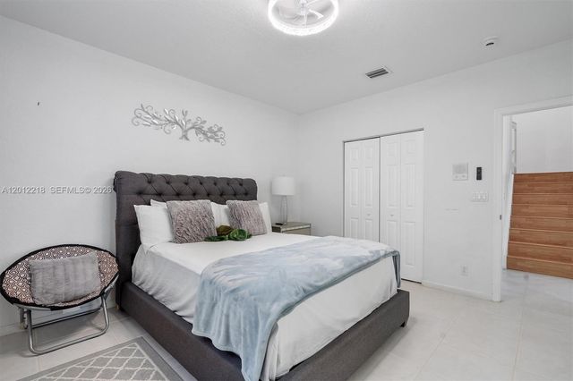 361 SW 167th Ave, Pembroke Pines, FL 33027