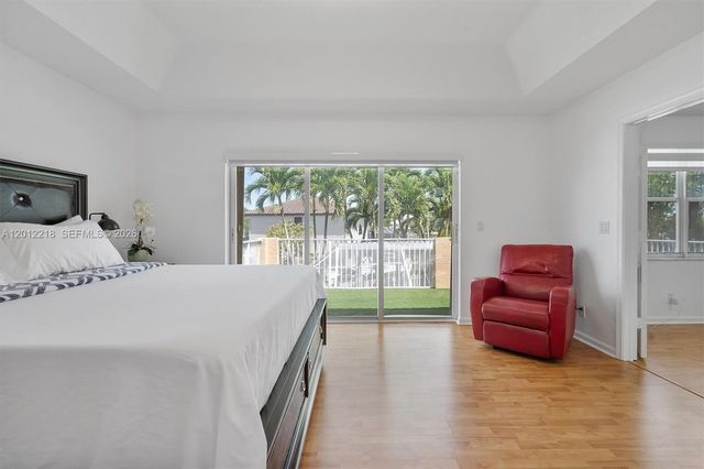 361 SW 167th Ave, Pembroke Pines, FL 33027