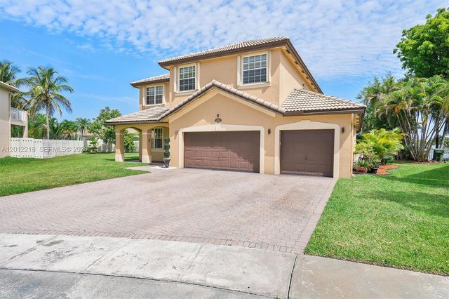 361 SW 167th Ave, Pembroke Pines, FL 33027