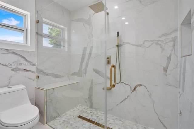 361 SW 167th Ave, Pembroke Pines, FL 33027