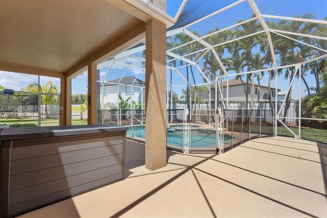 361 SW 167th Ave, Pembroke Pines, FL 33027