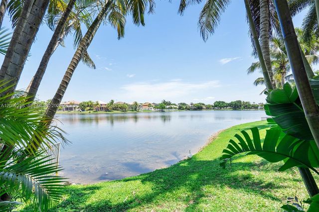 361 SW 167th Ave, Pembroke Pines, FL 33027