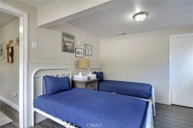 986 Cameron Drive, Big Bear Lake, CA 92315