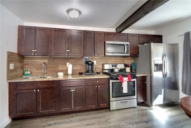 986 Cameron Drive, Big Bear Lake, CA 92315