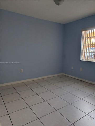 2485 W 76th Street 109, Hialeah, FL 33016