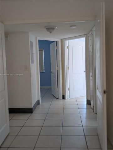 2485 W 76th Street 109, Hialeah, FL 33016