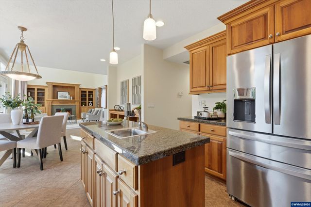 2354 Bluebell Av SE, Salem, OR 97306