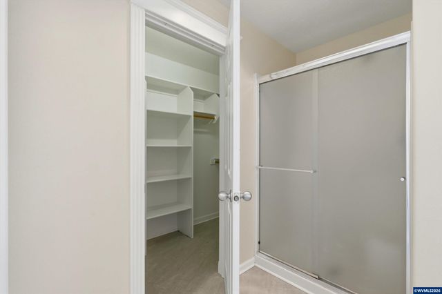 2354 Bluebell Av SE, Salem, OR 97306