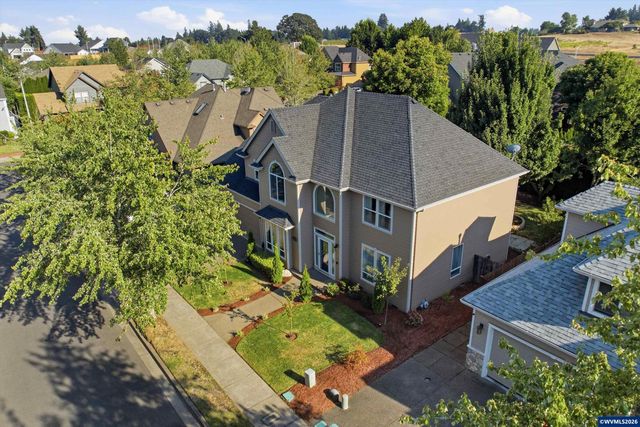2354 Bluebell Av SE, Salem, OR 97306
